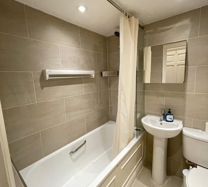 Beautiful & Cozy Triple Studio Central London